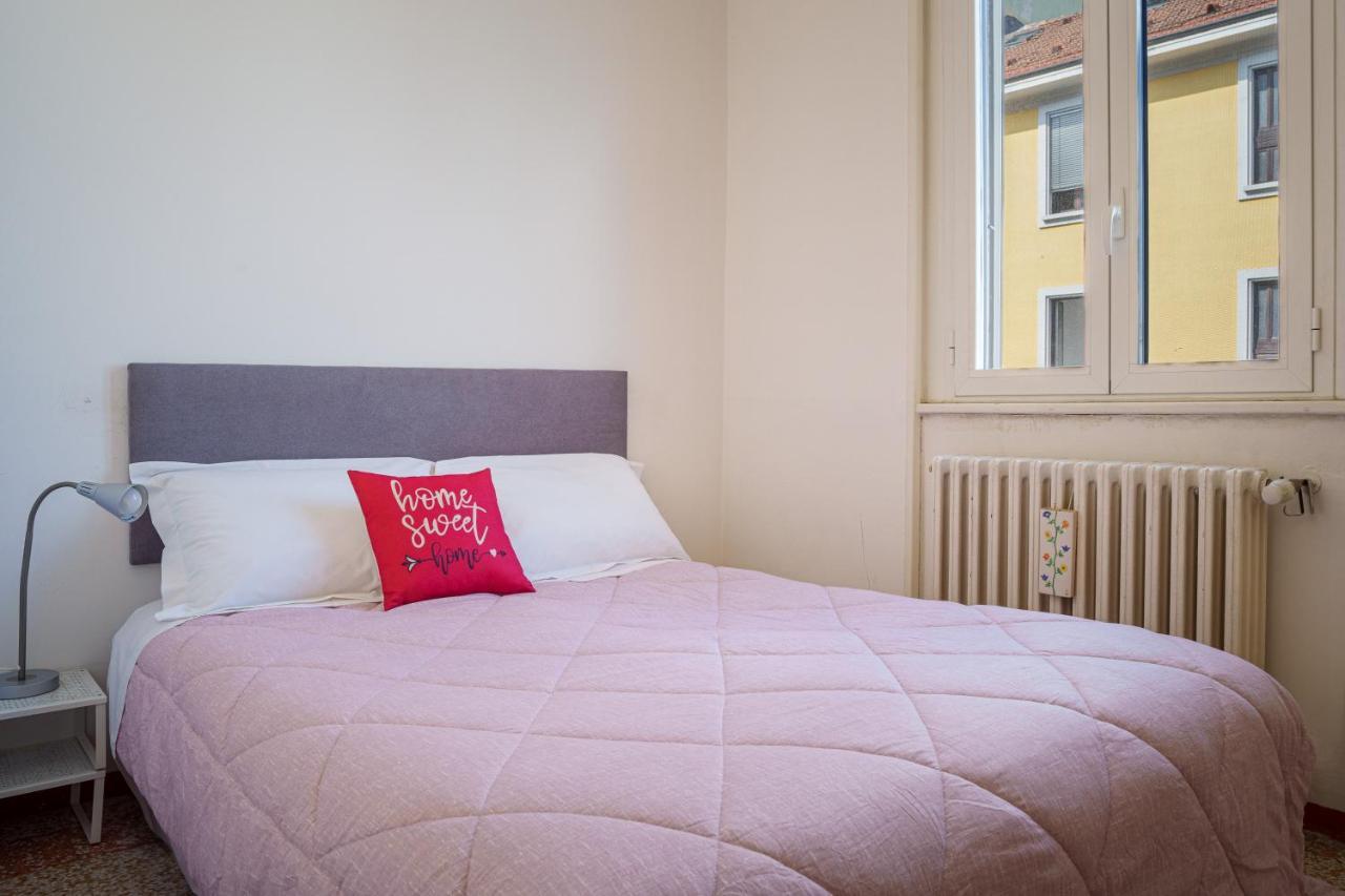 Accomodo Mib13 Bivano Navigli Milano Esterno foto