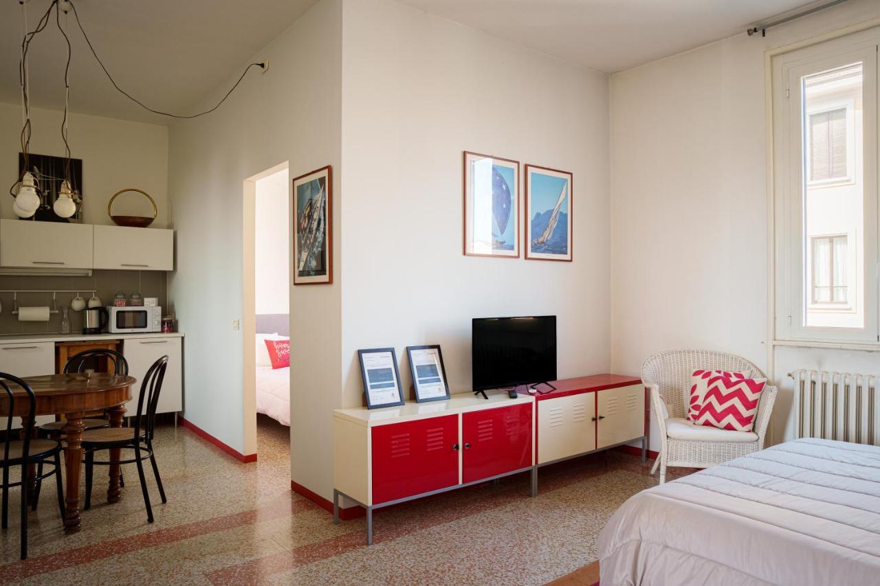 Accomodo Mib13 Bivano Navigli Milano Esterno foto