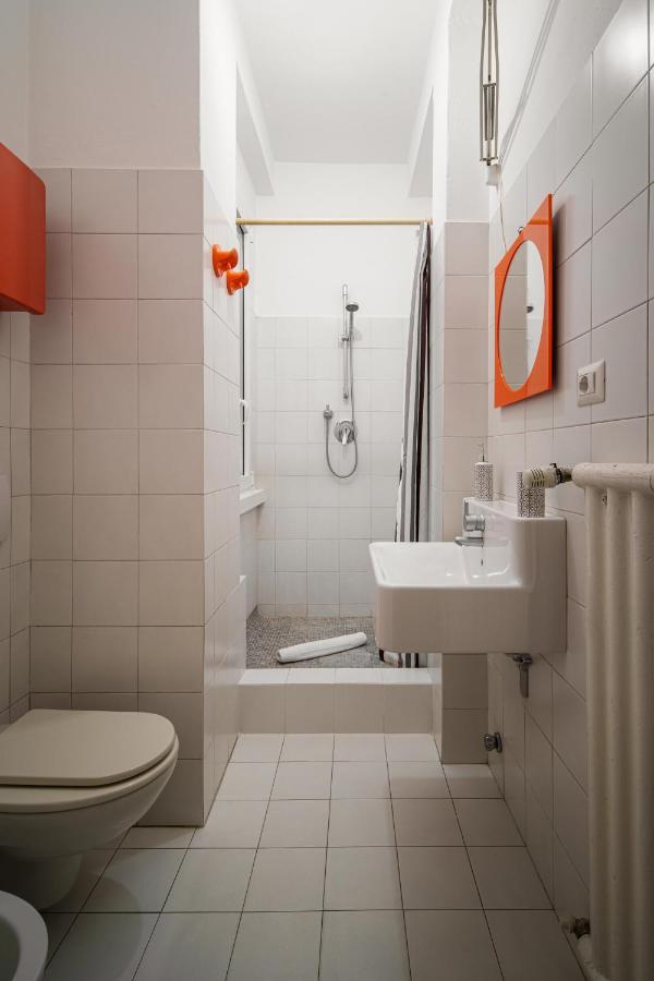 Accomodo Mib13 Bivano Navigli Milano Esterno foto