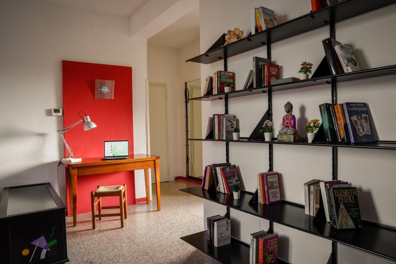 Accomodo Mib13 Bivano Navigli Milano Esterno foto